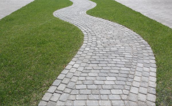 Cost of Walkway Paving in Rocklin